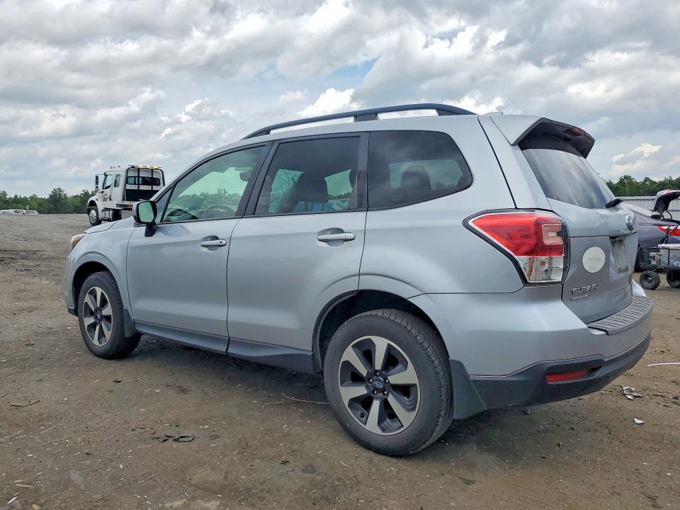 Продаж на аукціоні авто 2018 Subaru Forester, vin: JF2SJAEC0JH471777, номер лоту: 62030276