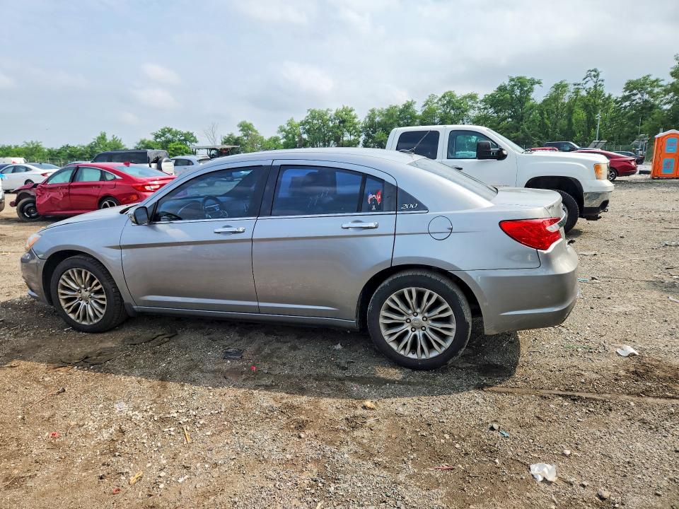 59274366 :رقم المزاد ، 1C3CCBCG8DN553484 vin ، 2013 Chrysler 200 مزاد بيع