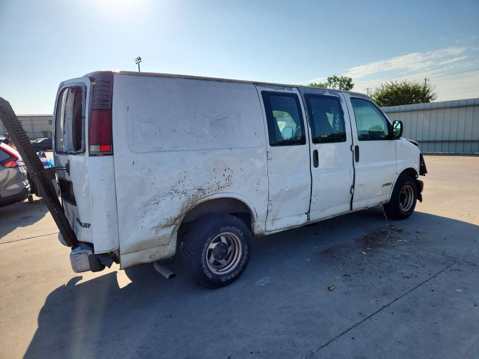 51519456 :رقم المزاد ، 1GCFG15W0Y1119682 vin ، 2000 Chevrolet Express G1500 مزاد بيع