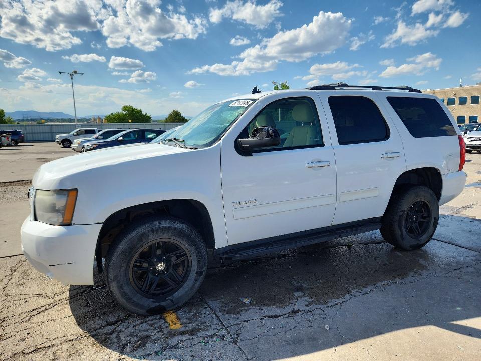 61152246 :رقم المزاد ، 1GNSKAE08DR140503 vin ، 2013 Chevrolet Tahoe مزاد بيع