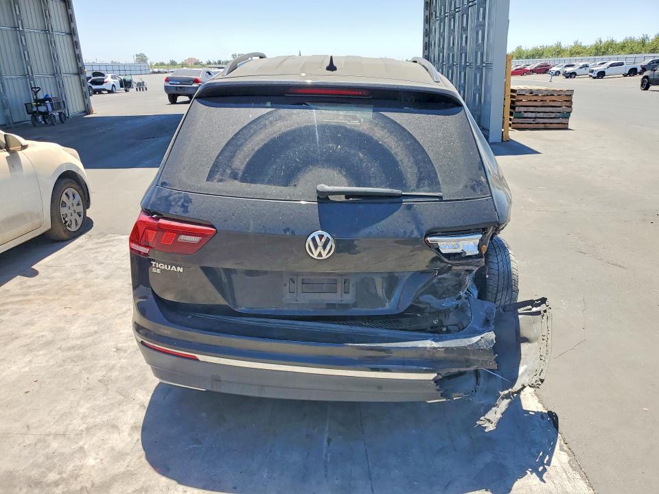 62954386 :رقم المزاد ، 3VV2B7AX6MM064409 vin ، 2021 Volkswagen Tiguan مزاد بيع
