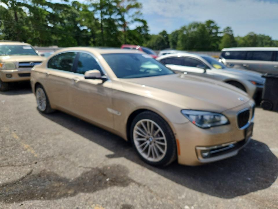 Продажа на аукционе авто 2014 Bmw 750, vin: WBAYE8C54ED136476, номер лота: 61293046