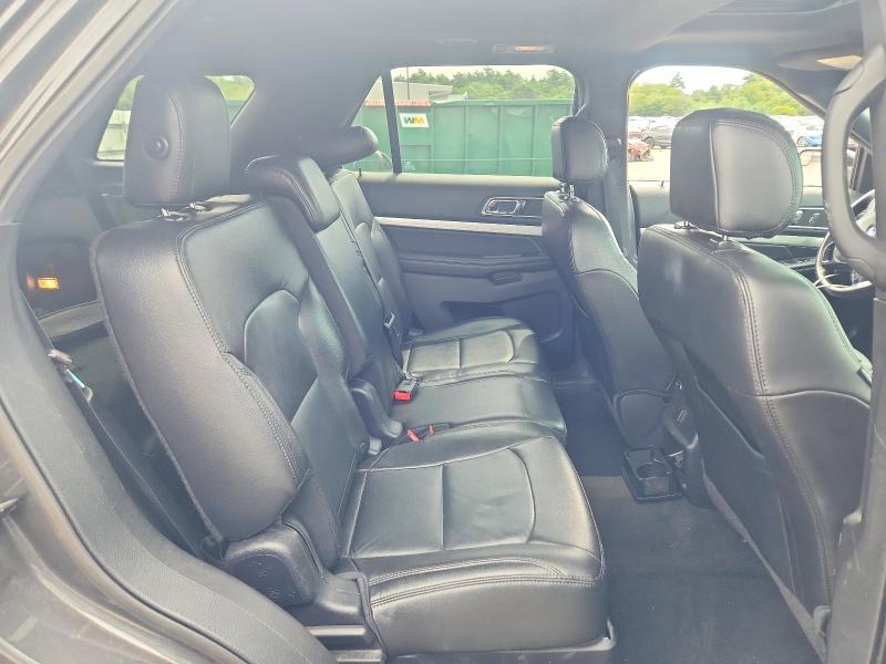 61584026 :رقم المزاد ، 1FM5K8D82GGC45538 vin ، 2016 Ford Explorer مزاد بيع