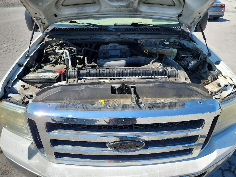 2005 Ford F250 მანქანა იყიდება აუქციონზე, vin: 1FTNF21515EA21072, აუქციონის ნომერი: 62460626