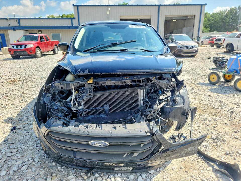 2018 Ford Escape მანქანა იყიდება აუქციონზე, vin: 1FMCU0F7XJUB03230, აუქციონის ნომერი: 60235356