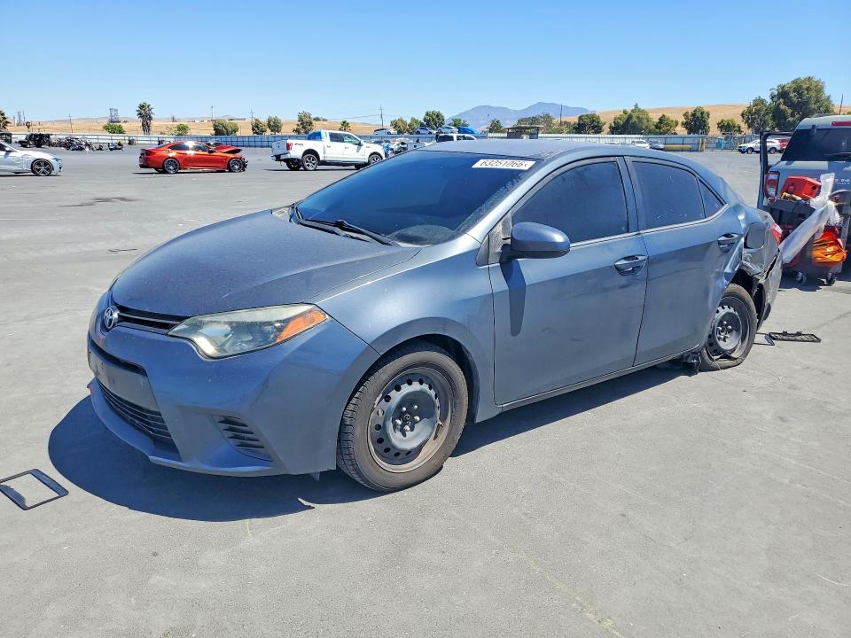 2015 Toyota Corolla მანქანა იყიდება აუქციონზე, vin: 5YFBURHE1FP220974, აუქციონის ნომერი: 63251066