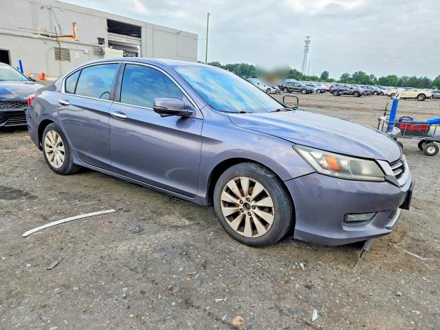 60947096 :رقم المزاد ، 1HGCR2F79FA126235 vin ، 2015 Honda Accord مزاد بيع