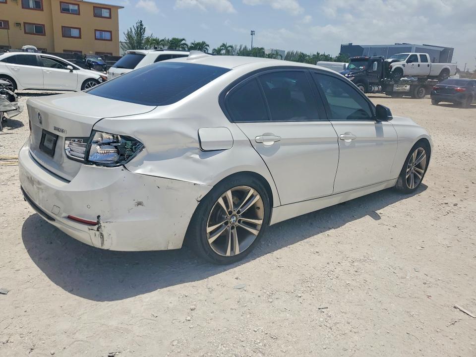 60616446 :رقم المزاد ، WBA3A5G5XFNS89633 vin ، 2015 Bmw 328 مزاد بيع
