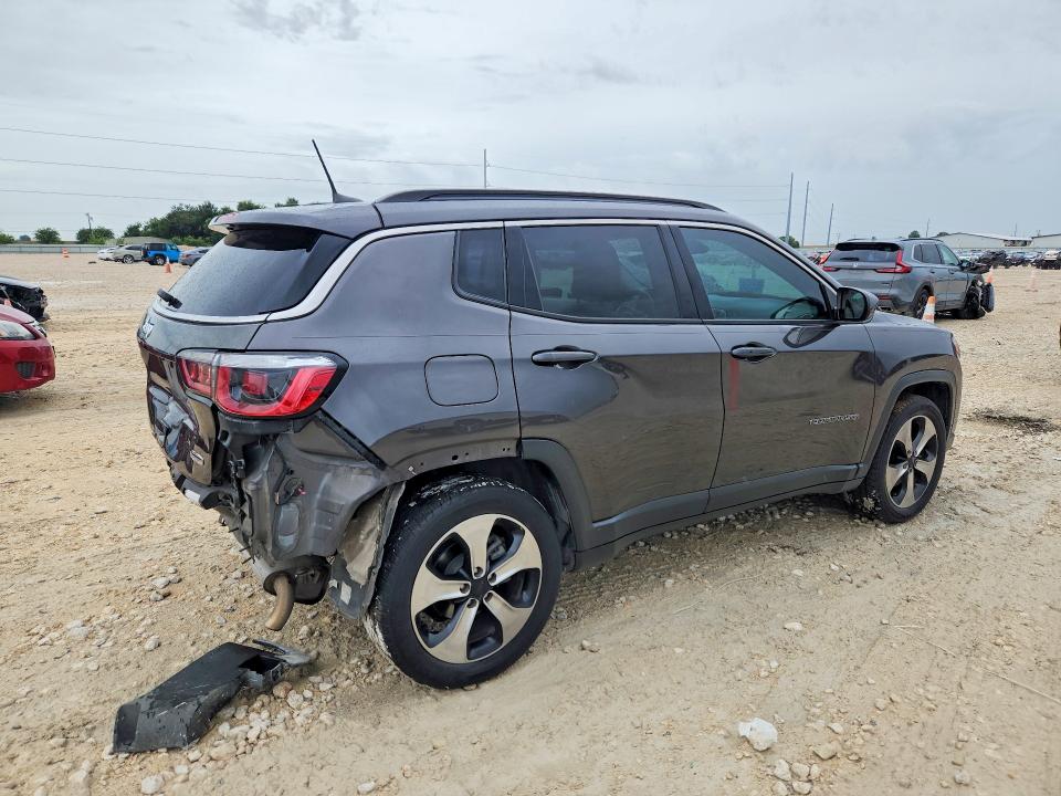 61174806 :رقم المزاد ، 3C4NJCBB5HT643008 vin ، 2017 Jeep Compass مزاد بيع