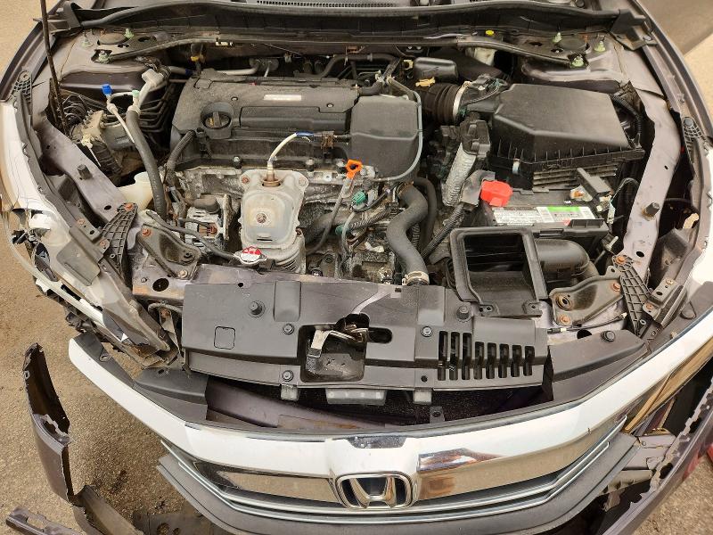 60987576 :رقم المزاد ، 1HGCR2F54HA129352 vin ، 2017 Honda Accord مزاد بيع