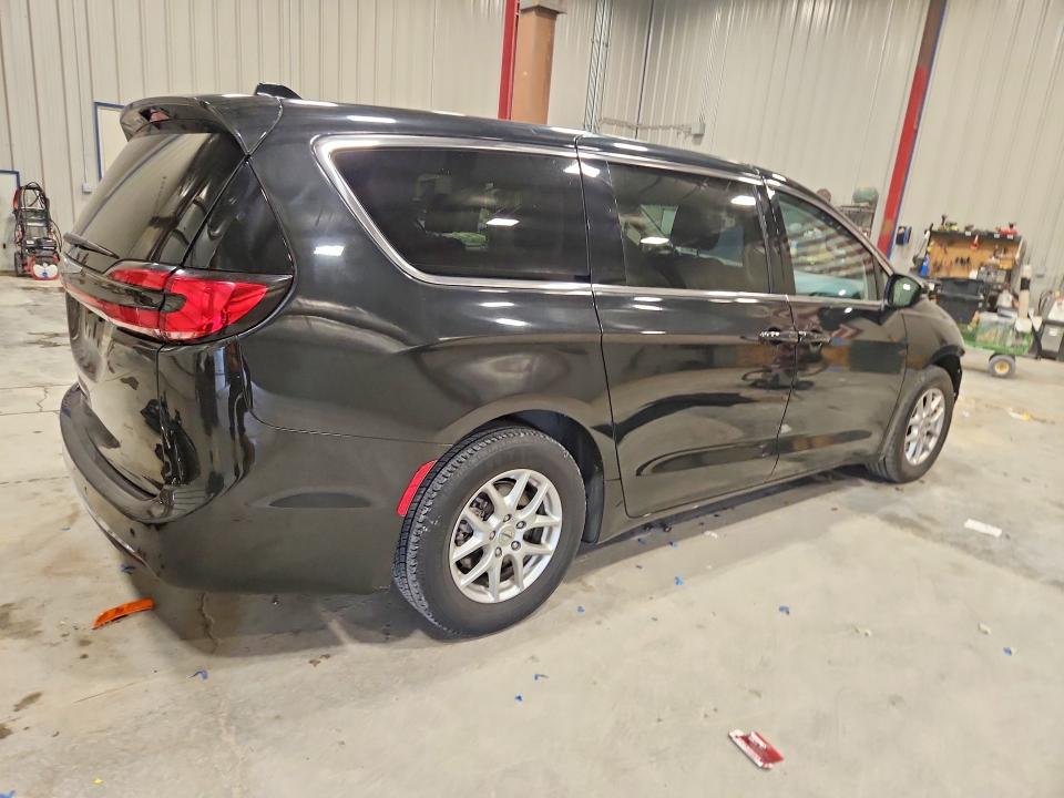 61125226 :رقم المزاد ، 2C4RC1BG5PR627310 vin ، 2023 Chrysler Pacifica مزاد بيع