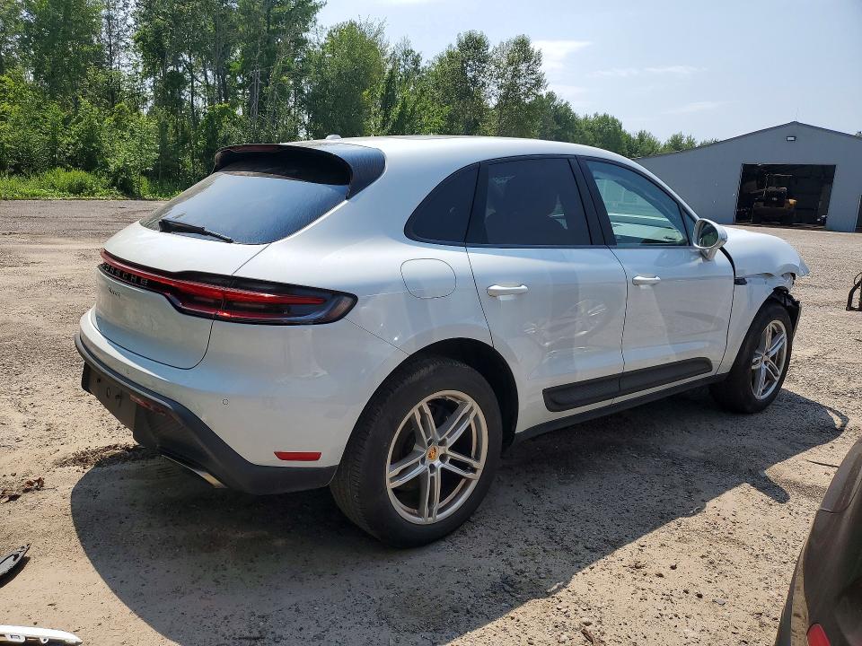 63216386 :رقم المزاد ، WP1AA2A53NLB05708 vin ، 2022 Porsche Macan مزاد بيع