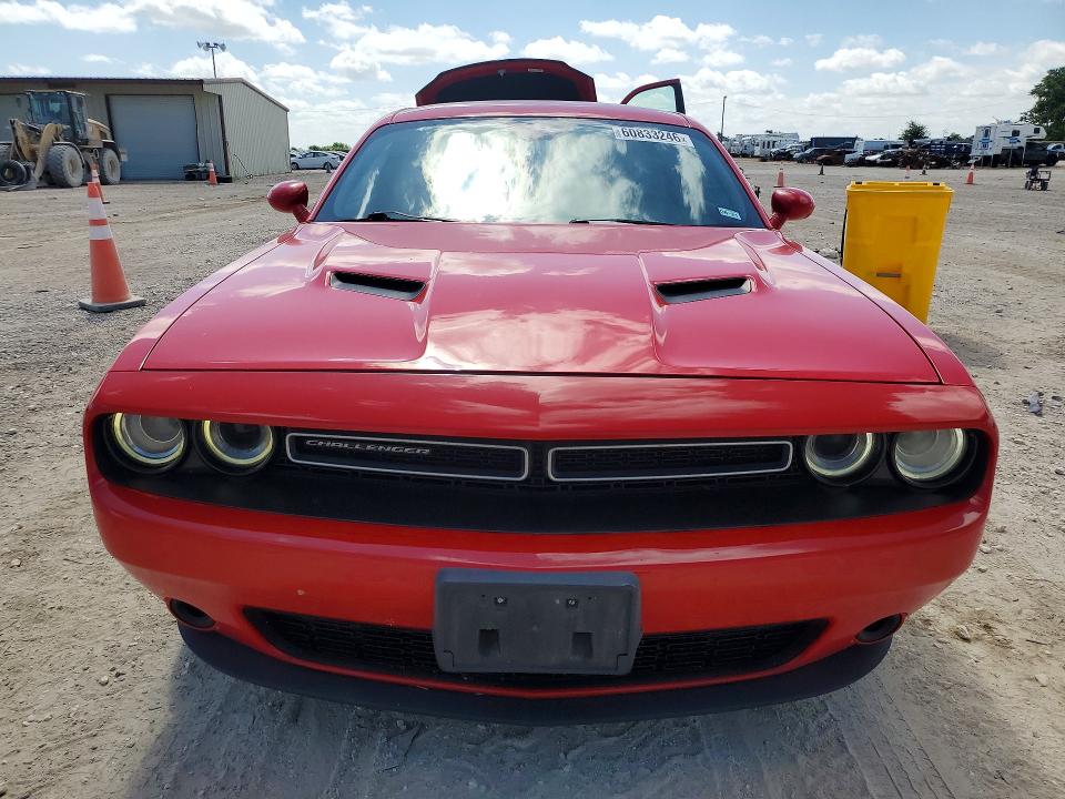 60833246 :رقم المزاد ، 2C3CDZAG8FH702061 vin ، 2015 Dodge Challenger مزاد بيع