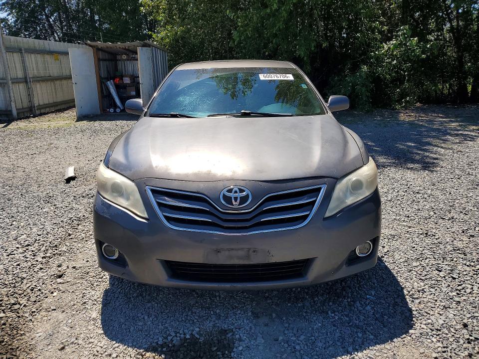 60076706 :رقم المزاد ، 4T4BF3EK9BR144243 vin ، 2011 Toyota Camry مزاد بيع