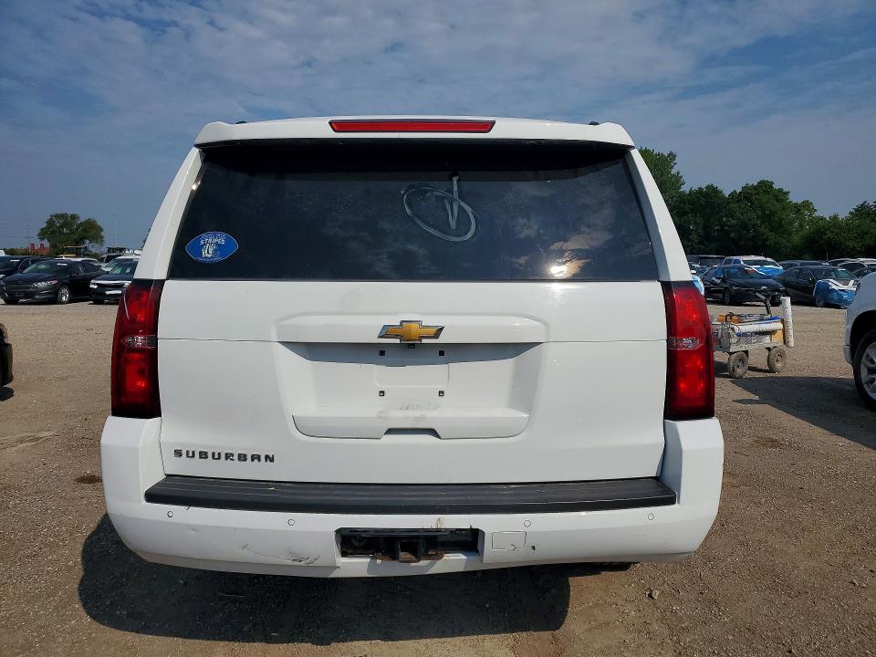 Продажа на аукционе авто 2017 Chevrolet Suburban, vin: 1GNSKHKC7HR242288, номер лота: 62219946