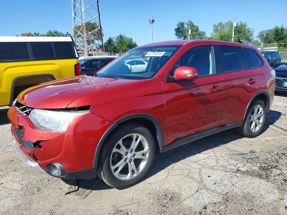 2015 Mitsubishi Outlander მანქანა იყიდება აუქციონზე, vin: JA4AD3A36FZ008895, აუქციონის ნომერი: 62793026