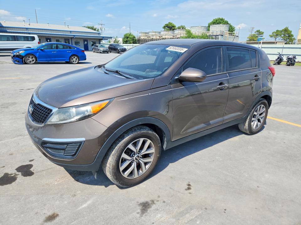 62660006 :رقم المزاد ، KNDPB3AC3F7671293 vin ، 2015 Kia Sportage مزاد بيع