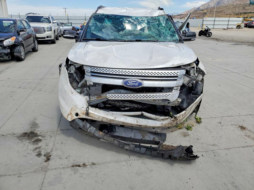 59685816 :رقم المزاد ، 1FM5K8D8XFGC24886 vin ، 2015 Ford Explorer مزاد بيع