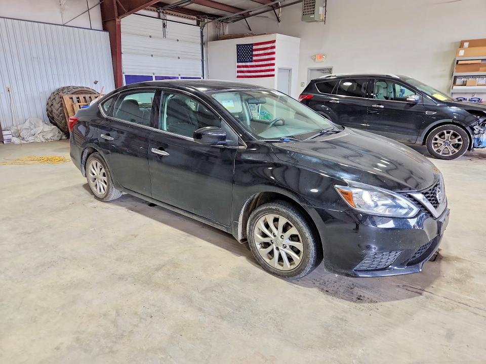 62710656 :رقم المزاد ، 3N1AB7APXHY280744 vin ، 2017 Nissan Sentra مزاد بيع