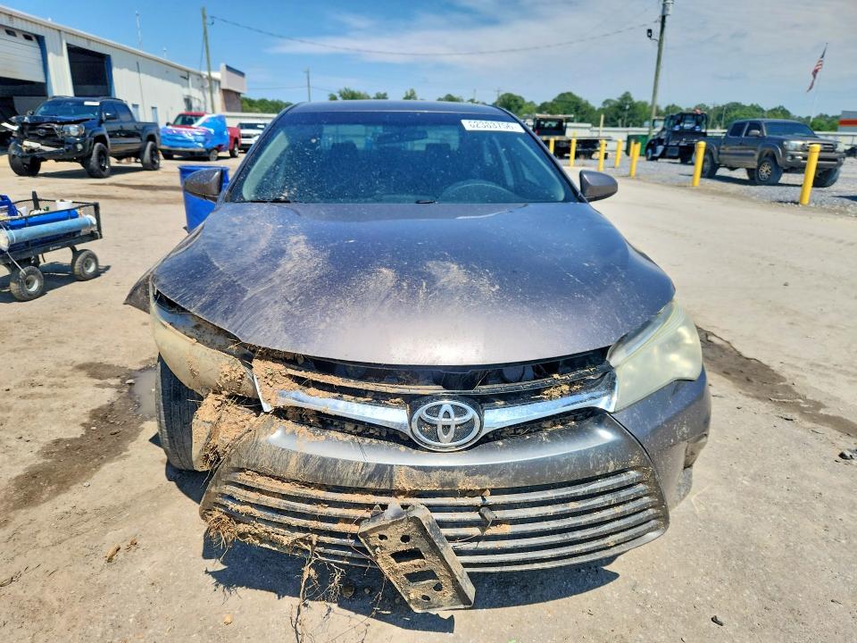 2016 Toyota Camry მანქანა იყიდება აუქციონზე, vin: 4T4BF1FKXGR544919, აუქციონის ნომერი: 62383756