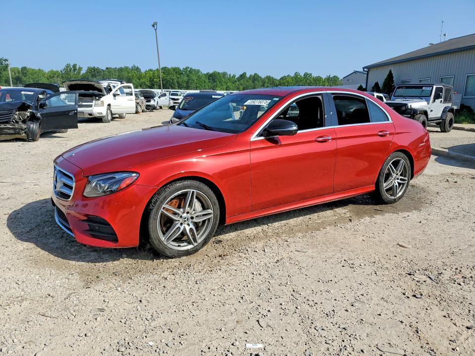 59276076 :رقم المزاد ، WDDZF4KB1HA230699 vin ، 2017 Mercedes-benz E مزاد بيع