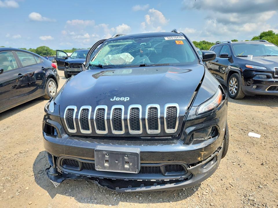 Продаж на аукціоні авто 2017 Jeep Cherokee, vin: 1C4PJMCB9HW614344, номер лоту: 62816476