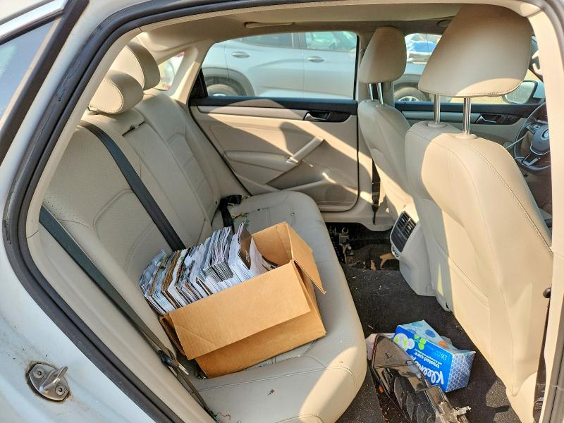 Продажа на аукционе авто 2021 Volkswagen Passat, vin: 1VWSA7A33MC003029, номер лота: 61132196