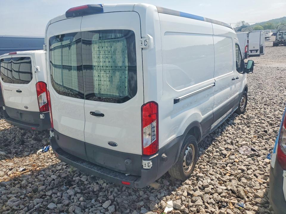 57439146 :رقم المزاد ، 1FTYE1C86LKB78483 vin ، 2020 Ford Transit مزاد بيع