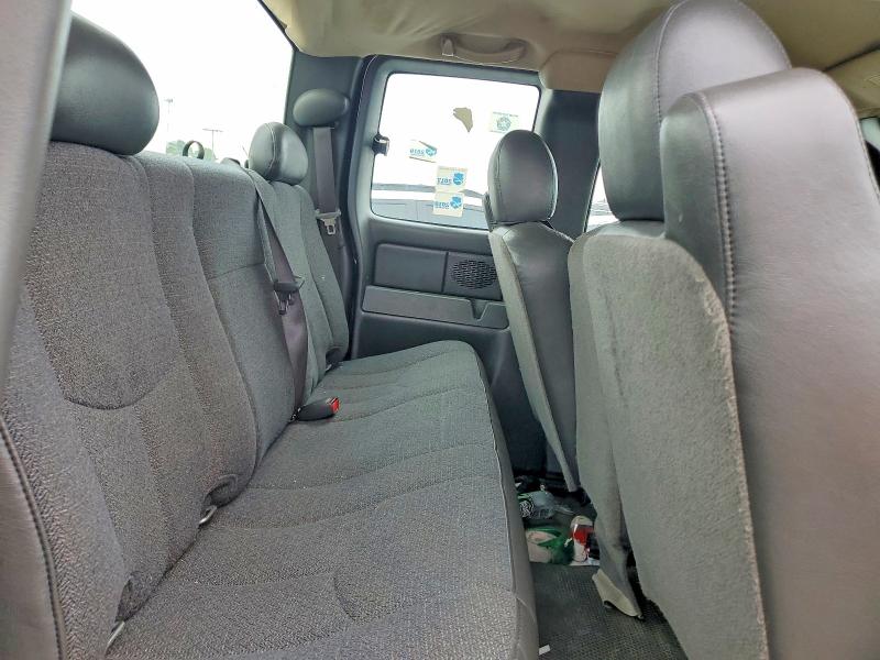 Продажа на аукционе авто 2007 Chevrolet Silverado, vin: 1GCEC19X27Z102179, номер лота: 63317996