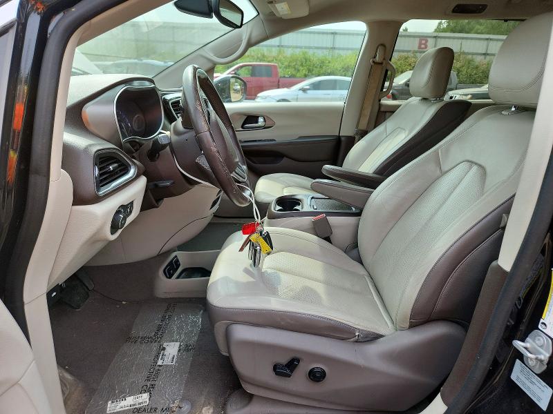 63190576 :رقم المزاد ، 2C4RC1EG9HR578335 vin ، 2017 Chrysler Pacifica مزاد بيع