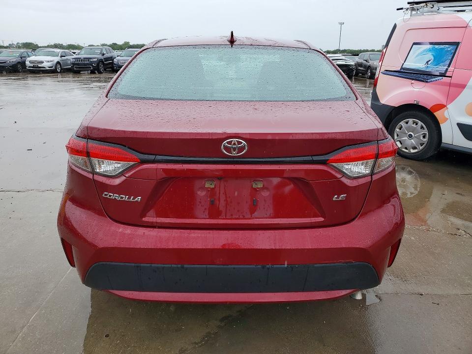 61356796 :رقم المزاد ، 5YFEPMAEXNP359324 vin ، 2022 Toyota Corolla مزاد بيع