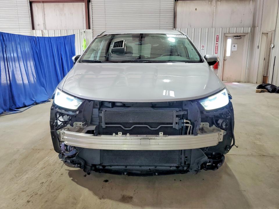 60713386 :رقم المزاد ، 2C4RC1BG4PR586393 vin ، 2023 Chrysler Pacifica مزاد بيع