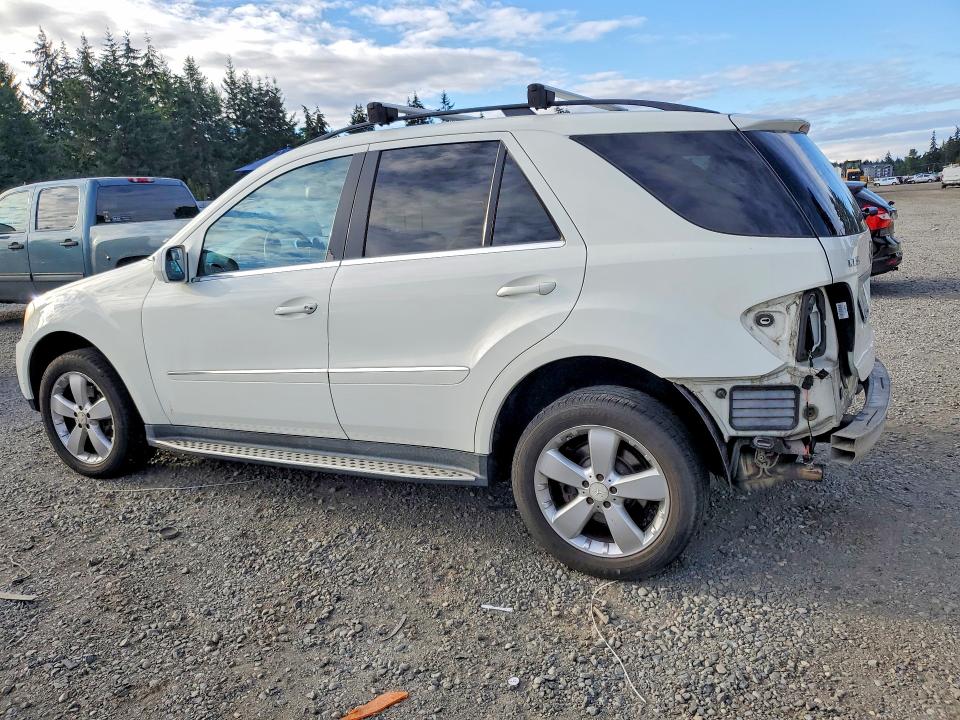 2010 Mercedes-benz Ml მანქანა იყიდება აუქციონზე, vin: 4JGBB8GB2AA563096, აუქციონის ნომერი: 62470676
