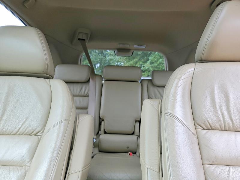 61791636 :رقم المزاد ، JHLRE48758C055431 vin ، 2008 Honda Cr-v مزاد بيع