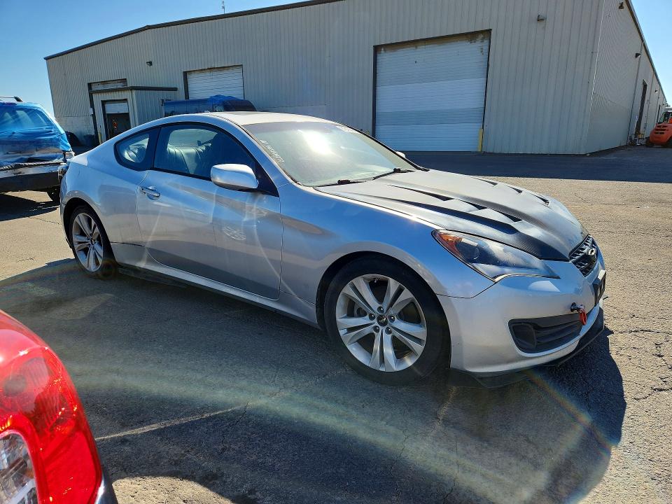 2010 Hyundai Genesis Coupe მანქანა იყიდება აუქციონზე, vin: KMHHT6KD2AU010208, აუქციონის ნომერი: 61643346