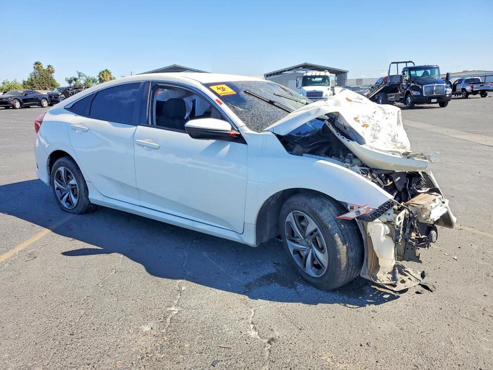 60855746 :رقم المزاد ، 19XFC2F61KE209797 vin ، 2019 Honda Civic مزاد بيع