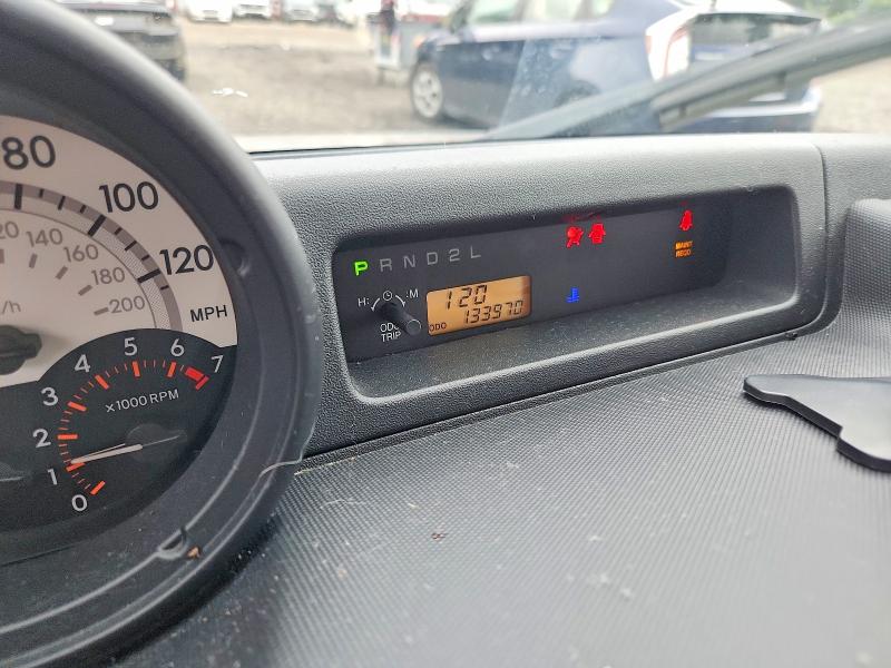 Продажа на аукционе авто 2006 Toyota Scion, vin: JTLKT324764106811, номер лота: 61068676
