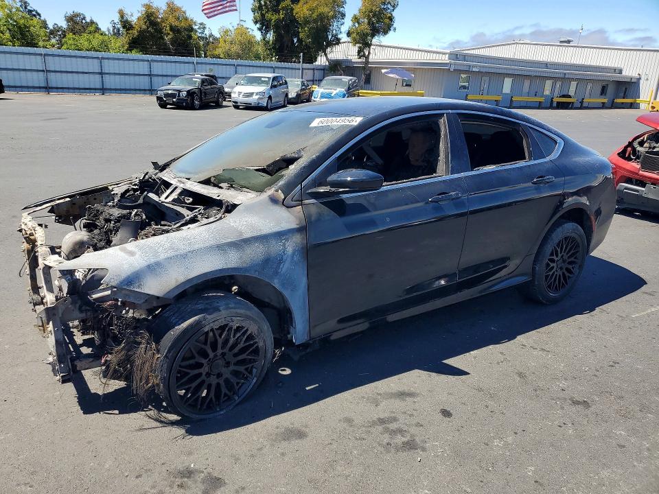 Продажа на аукционе авто 2015 Chrysler 200, vin: 1C3CCCAB7FN684017, номер лота: 60004956