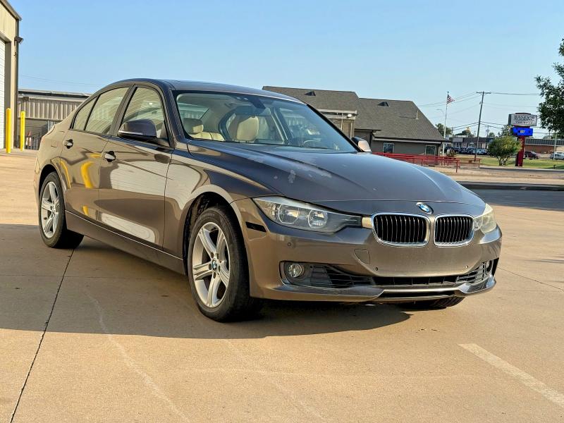 2013 Bmw 328 მანქანა იყიდება აუქციონზე, vin: WBA3A5C53DF453494, აუქციონის ნომერი: 62914626
