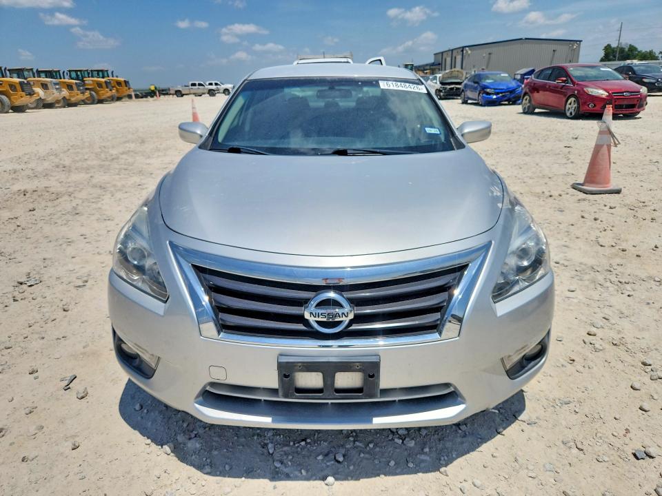 Продаж на аукціоні авто 2015 Nissan Altima, vin: 1N4AL3AP5FC116560, номер лоту: 61848426