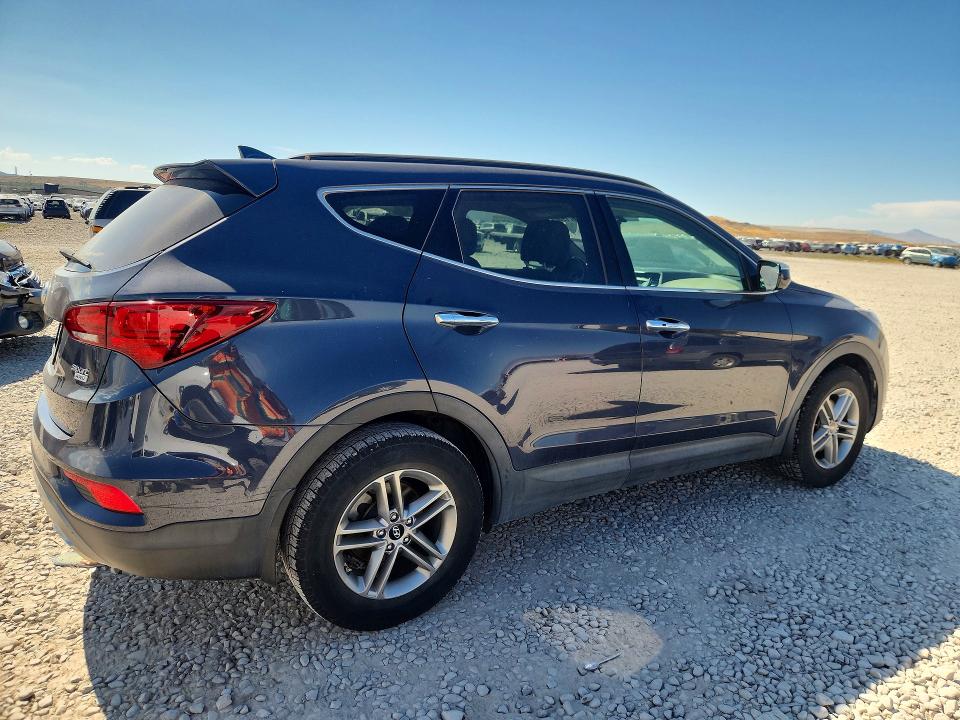 2017 Hyundai Santa Fe Sport მანქანა იყიდება აუქციონზე, vin: 5NMZUDLBXHH047743, აუქციონის ნომერი: 62671956