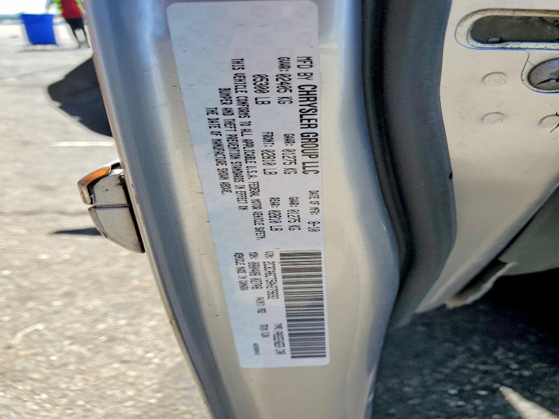 60980786 :رقم المزاد ، 2C3CA6CT5AH279692 vin ، 2010 Chrysler 300c مزاد بيع