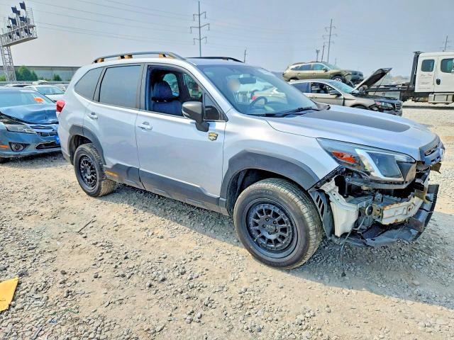 58445806 :رقم المزاد ، JF2SKAMC7NH411080 vin ، 2022 Subaru Forester مزاد بيع