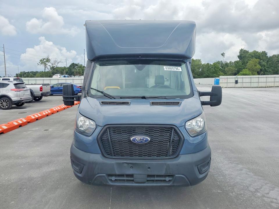 63669796 :رقم المزاد ، 1FDDF6P87MKA68980 vin ، 2021 Ford Transit مزاد بيع