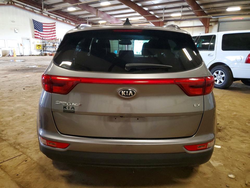 Продаж на аукціоні авто 2018 Kia Sportage, vin: KNDPNCAC5J7393478, номер лоту: 62826676