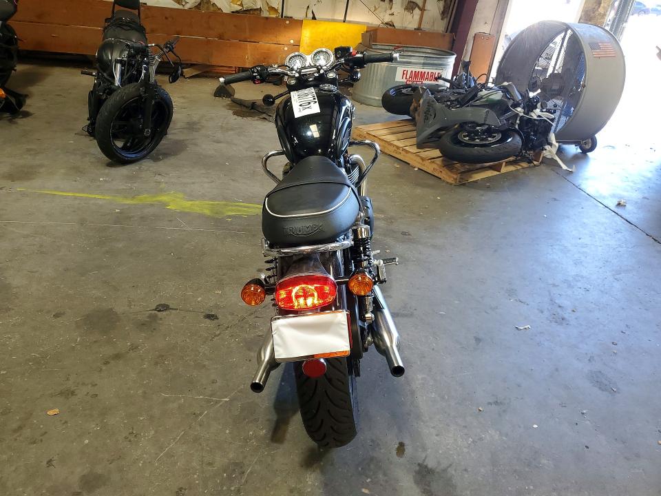 60186776 :رقم المزاد ، SMTD10G79RTBP5347 vin ، 2024 Triumph Motorcycle Bonneville مزاد بيع