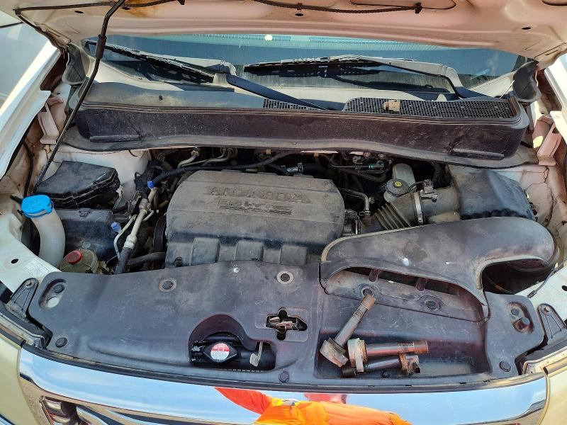 62515886 :رقم المزاد ، 5FNYF3H46FB029992 vin ، 2015 Honda Pilot مزاد بيع
