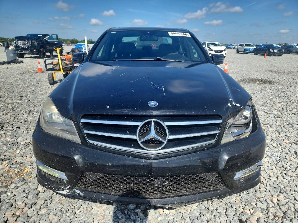 59583646 :رقم المزاد ، WDDGF4HB2EA937711 vin ، 2014 Mercedes-benz C مزاد بيع