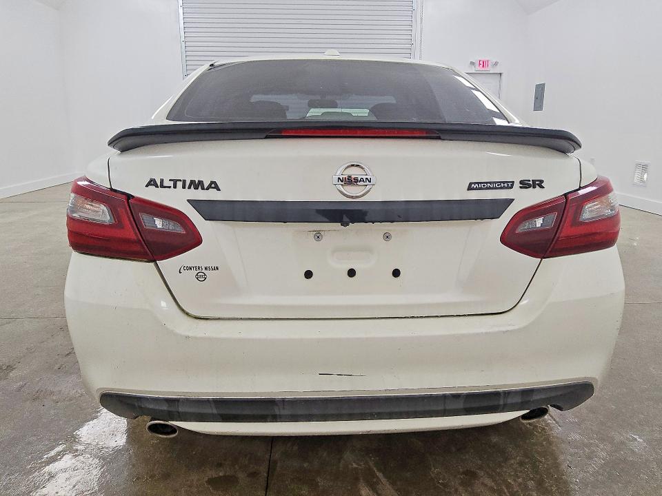 Продаж на аукціоні авто 2018 Nissan Altima, vin: 1N4AL3AP6JC223917, номер лоту: 61002326