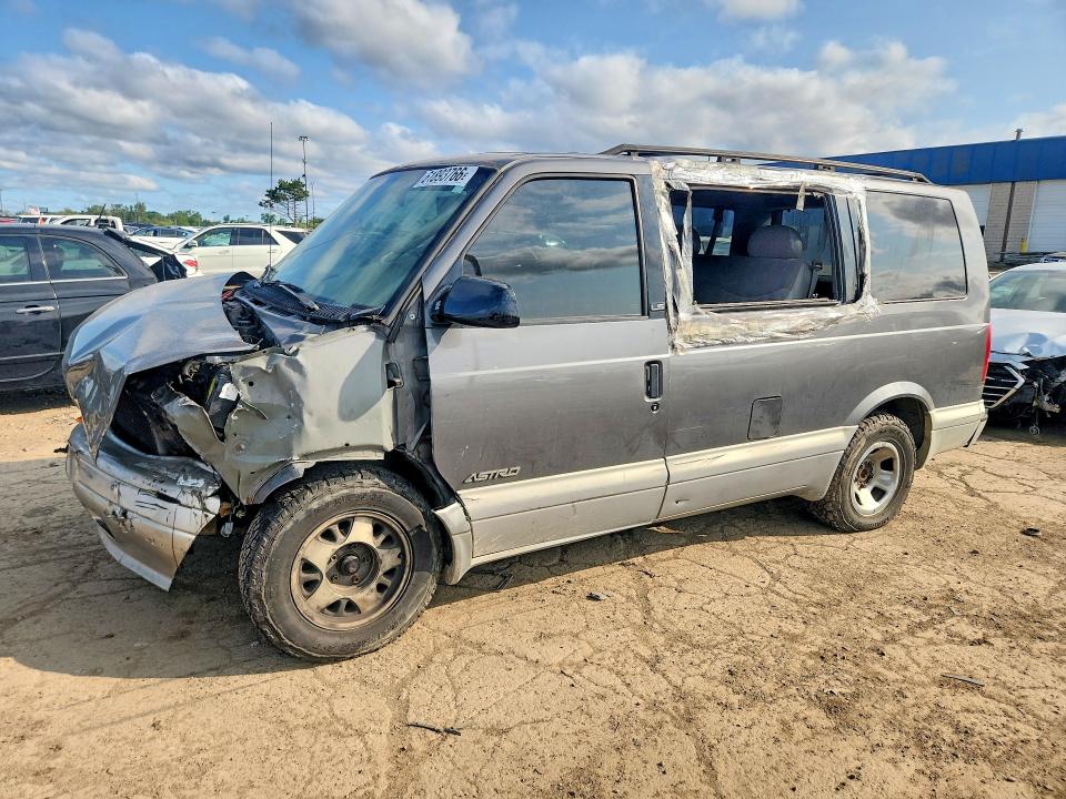 2000 Chevrolet Astro მანქანა იყიდება აუქციონზე, vin: 1GNDM19W5YB135226, აუქციონის ნომერი: 61893766